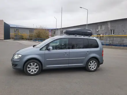 Volkswagen Touran 2007 года за 4 500 000 тг. в Алматы