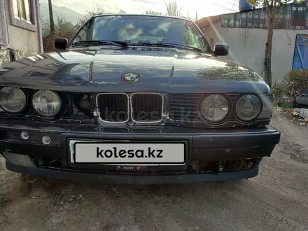 BMW 520 1993 года за 1 400 000 тг. в Алматы – фото 22