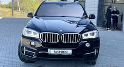 BMW X5 2016 года за 19 500 000 тг. в Актобе – фото 4