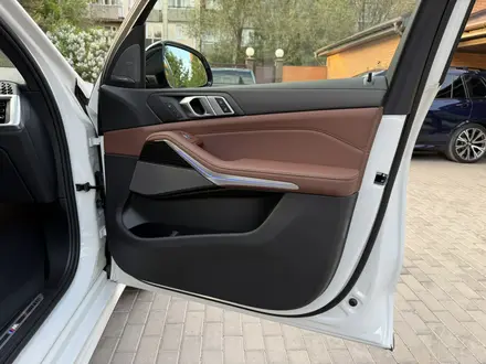 BMW X7 2024 года за 71 500 000 тг. в Караганда – фото 46