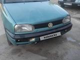 Volkswagen Golf 1993 годаfor1 500 000 тг. в Тараз