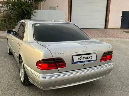 Mercedes-Benz E 320 2001 года за 4 700 000 тг. в Актау – фото 3