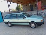 Volkswagen Passat 1990 годаүшін1 750 000 тг. в Тараз