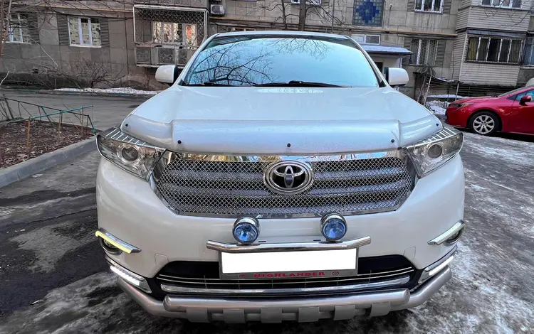 Toyota Highlander 2012 года за 14 000 000 тг. в Алматы