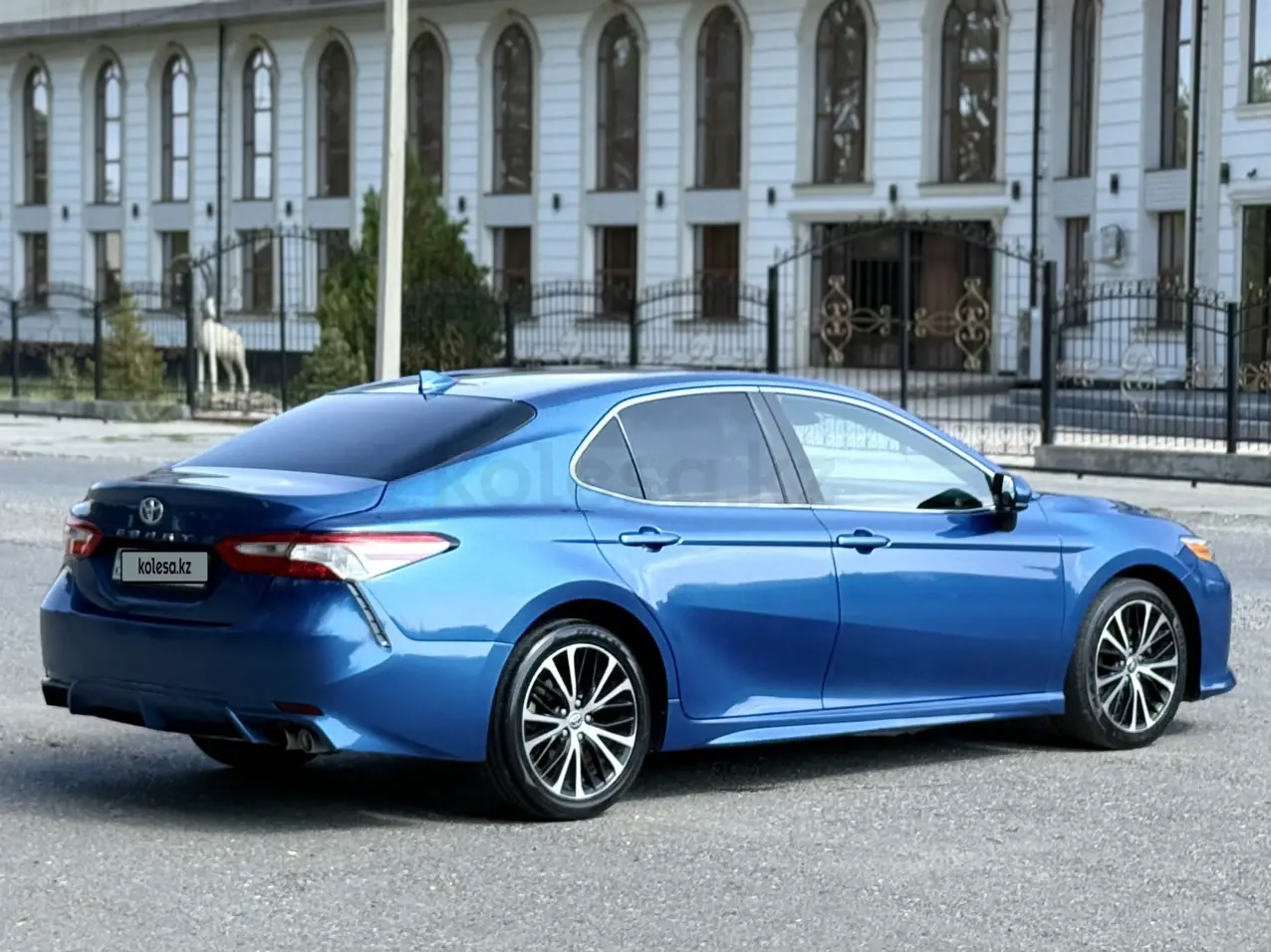 Toyota Camry, 2020