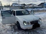 Mercedes-Benz E 320 1998 года за 2 500 000 тг. в Астана – фото 3