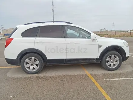 Chevrolet Captiva 2007 года за 4 000 000 тг. в Актау – фото 4