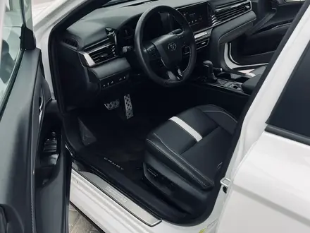 Toyota Camry 2025 года за 19 300 000 тг. в Атырау – фото 14
