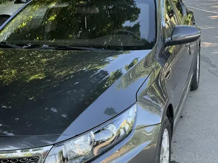 Kia K5 2011 года за 7 000 000 тг. в Алматы – фото 13