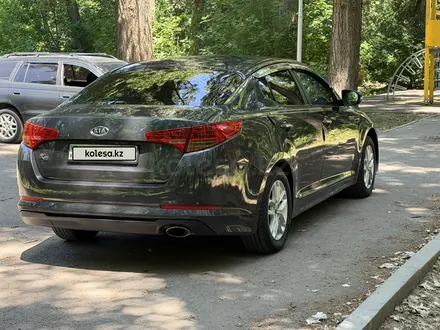 Kia K5 2011 года за 7 000 000 тг. в Алматы – фото 5