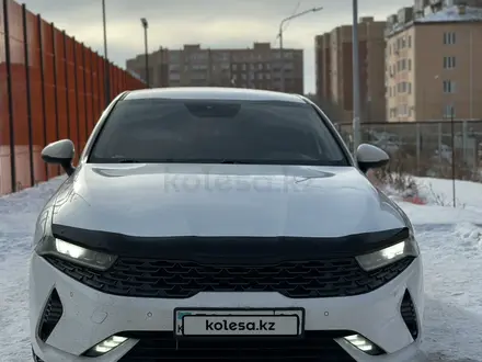 Kia K5 2021 года за 12 500 000 тг. в Караганда