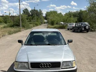 Audi 80