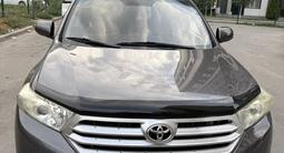 Toyota Highlander 2013 года за 13 000 000 тг. в Алматы – фото 2