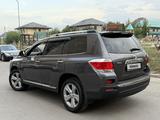 Toyota Highlander 2013 года за 13 000 000 тг. в Алматы – фото 4