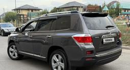 Toyota Highlander 2013 года за 13 000 000 тг. в Алматы – фото 4