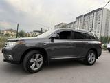 Toyota Highlander 2013 года за 13 000 000 тг. в Алматы – фото 5