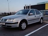 Volkswagen Bora 2001 года за 2 000 000 тг. в Астана – фото 2