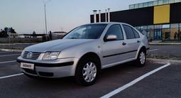 Volkswagen Bora 2001 года за 2 000 000 тг. в Астана – фото 2
