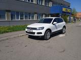 Volkswagen Touareg 2012 года за 11 200 000 тг. в Алматы – фото 2