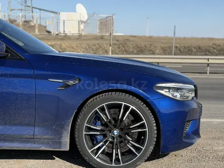 BMW M5 2019 года за 44 000 000 тг. в Алматы – фото 11