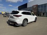 Toyota Highlander 2022 года за 40 000 000 тг. в Уральск – фото 4