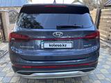 Hyundai Santa Fe 2021 годаүшін20 500 000 тг. в Уральск – фото 5