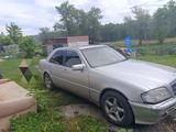 Mercedes-Benz C 180 1995 годаүшін1 500 000 тг. в Усть-Каменогорск – фото 3