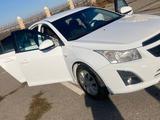 Chevrolet Cruze 2013 года за 2 800 000 тг. в Алматы – фото 2