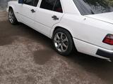 Mercedes-Benz E 200 1989 годаүшін550 000 тг. в Экибастуз – фото 2