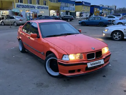 BMW 328 1994 года за 2 600 000 тг. в Алматы