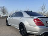 Mercedes-Benz S 500 2010 годаүшін10 700 000 тг. в Алматы – фото 2