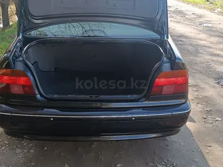 BMW 528 1996 года за 3 200 000 тг. в Алматы – фото 7