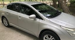 Toyota Avensis 2010 года за 5 850 000 тг. в Усть-Каменогорск – фото 2