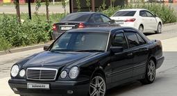 Mercedes-Benz E 230 1999 года за 2 650 000 тг. в Актобе – фото 3