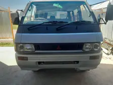 Mitsubishi Delica, 1994