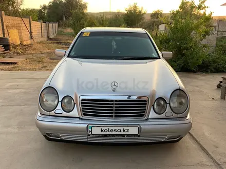 Mercedes-Benz E 280 1999 года за 4 990 770 тг. в Шымкент – фото 11
