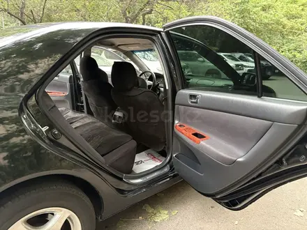 Toyota Camry 2004 года за 4 000 000 тг. в Алматы – фото 11