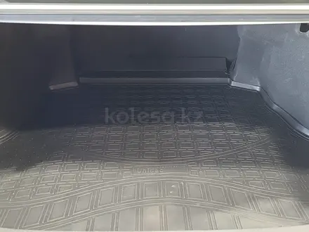 Toyota Camry 2021 года за 11 090 000 тг. в Алматы – фото 10