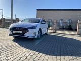 Hyundai Elantra 2019 годаүшін8 100 000 тг. в Уральск