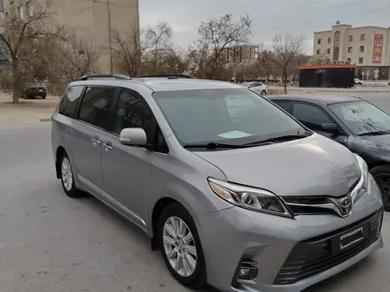 Toyota Sienna 2013 года за 8 500 000 тг. в Актау – фото 2