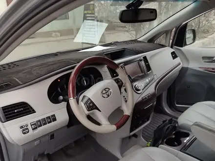 Toyota Sienna 2013 года за 8 500 000 тг. в Актау – фото 8