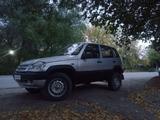 Chevrolet Niva 2006 годаүшін1 450 000 тг. в Актобе – фото 2