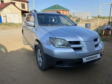 Mitsubishi Outlander 2006 года за 4 500 000 тг. в Актобе – фото 4