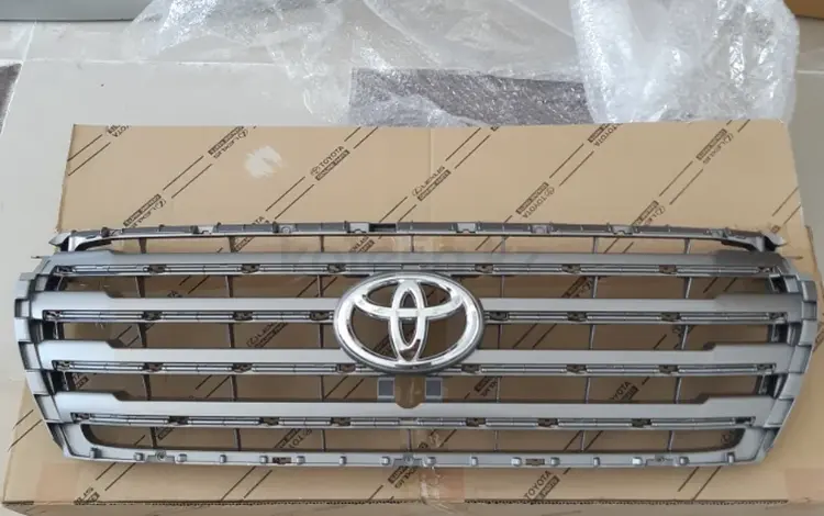 Решетка радиатора Toyota Land Cruiser 200 Тойота Ланд Круизер 200 за 50 000 тг. в Атырау