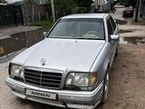 Mercedes-Benz E 280 1993 годаүшін1 648 586 тг. в Алматы – фото 2
