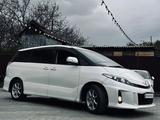 Toyota Estima 2012 года за 11 000 000 тг. в Алматы – фото 3