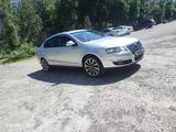 Volkswagen Passat 2005 годаүшін3 500 000 тг. в Шымкент