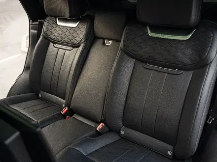Land Rover Range Rover 2023 года за 119 990 000 тг. в Алматы – фото 9