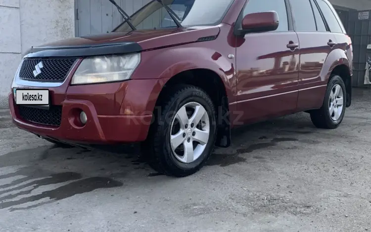 Suzuki Grand Vitara 2006 годаүшін4 500 000 тг. в Алматы