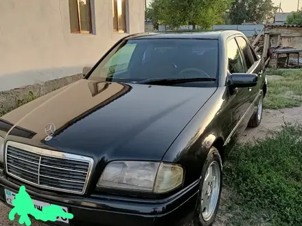 Mercedes-Benz C 220 1995 года за 1 800 000 тг. в Мойынкум – фото 2